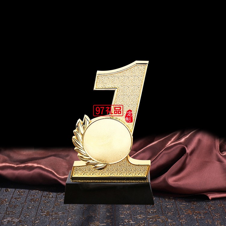  創(chuàng)意水晶獎(jiǎng)杯  金屬獎(jiǎng)杯