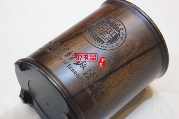 學(xué)校慶典商務(wù)禮品 紅木筆筒 河南財經(jīng)政治大學(xué)定制案例