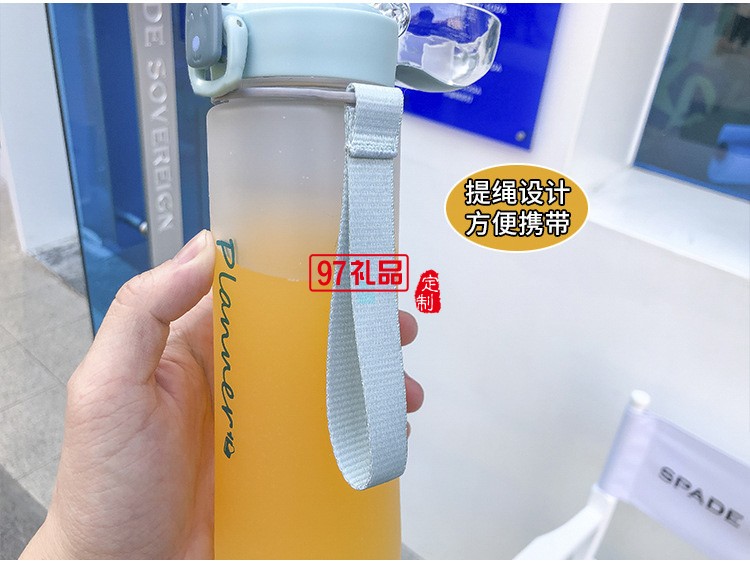 簡約磨砂塑料杯學(xué)生情侶清新個性夏天水瓶韓國ins風彈蓋隨手杯子