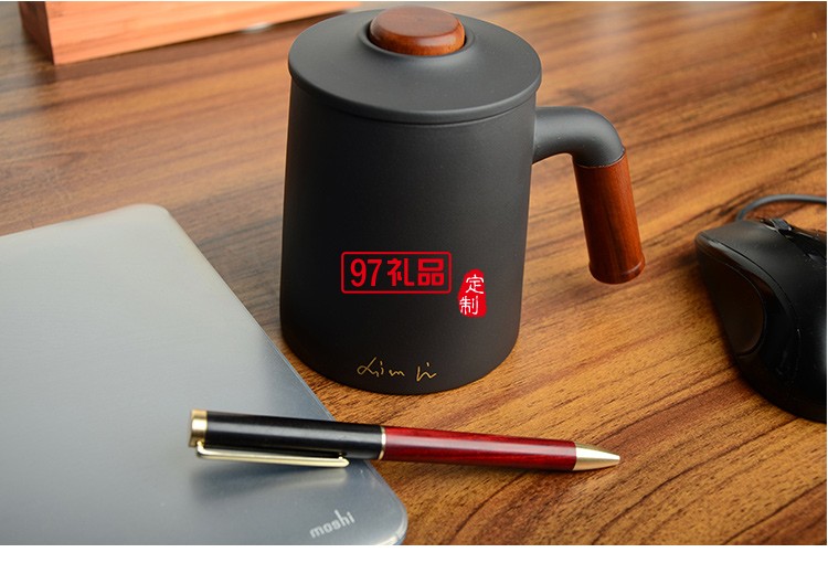 紫砂杯、紅木簽字筆商務(wù)套裝