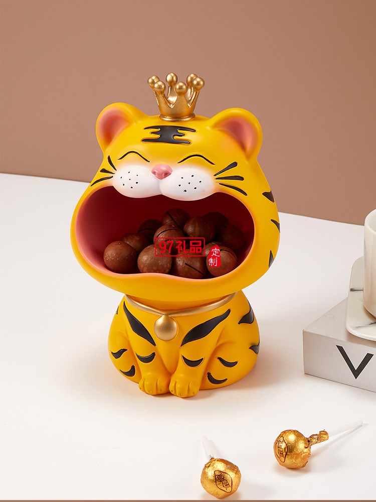 創(chuàng)意老虎擺件玄關鑰匙收納虎年吉祥物