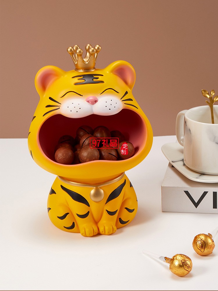 創(chuàng)意老虎擺件玄關鑰匙收納虎年吉祥物