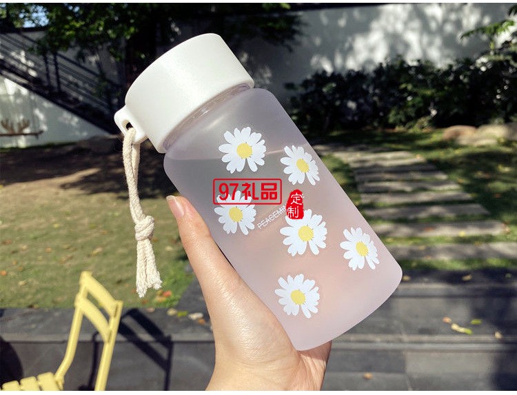 宇航員網(wǎng)紅隨手ins磨砂塑料杯潮流時尚杯子簡約水杯500ml
