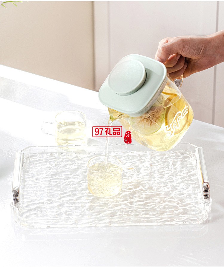 水具套裝（一壺四杯一托盤）