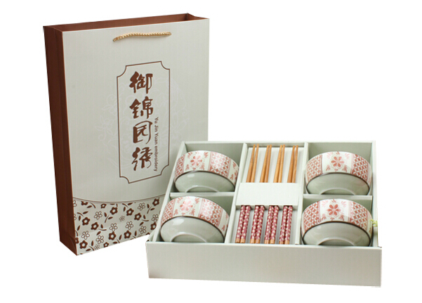 員工福利禮品送什么？定制禮盒提升團隊歸屬感 